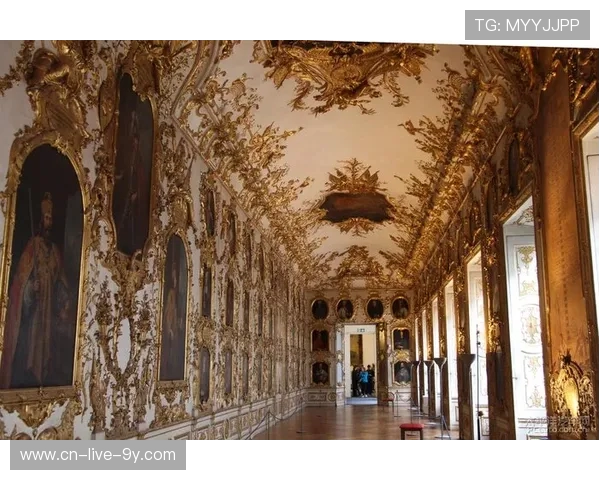 加莱诺的艺术之旅探索与启示在当代文化中的深远影响与价值